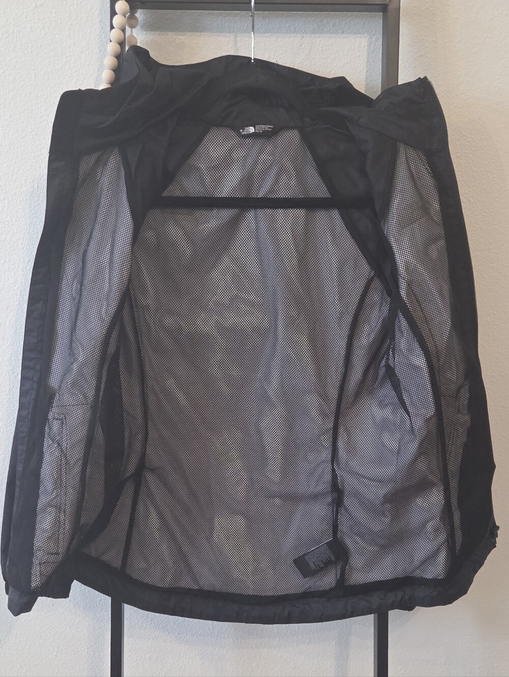 The North Face Women's Black Hooded Shell Jacket - Picture 5 of 6